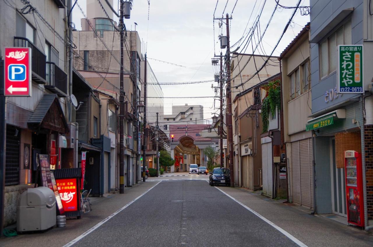 旅行者之家根酒店 高冈 外观 照片